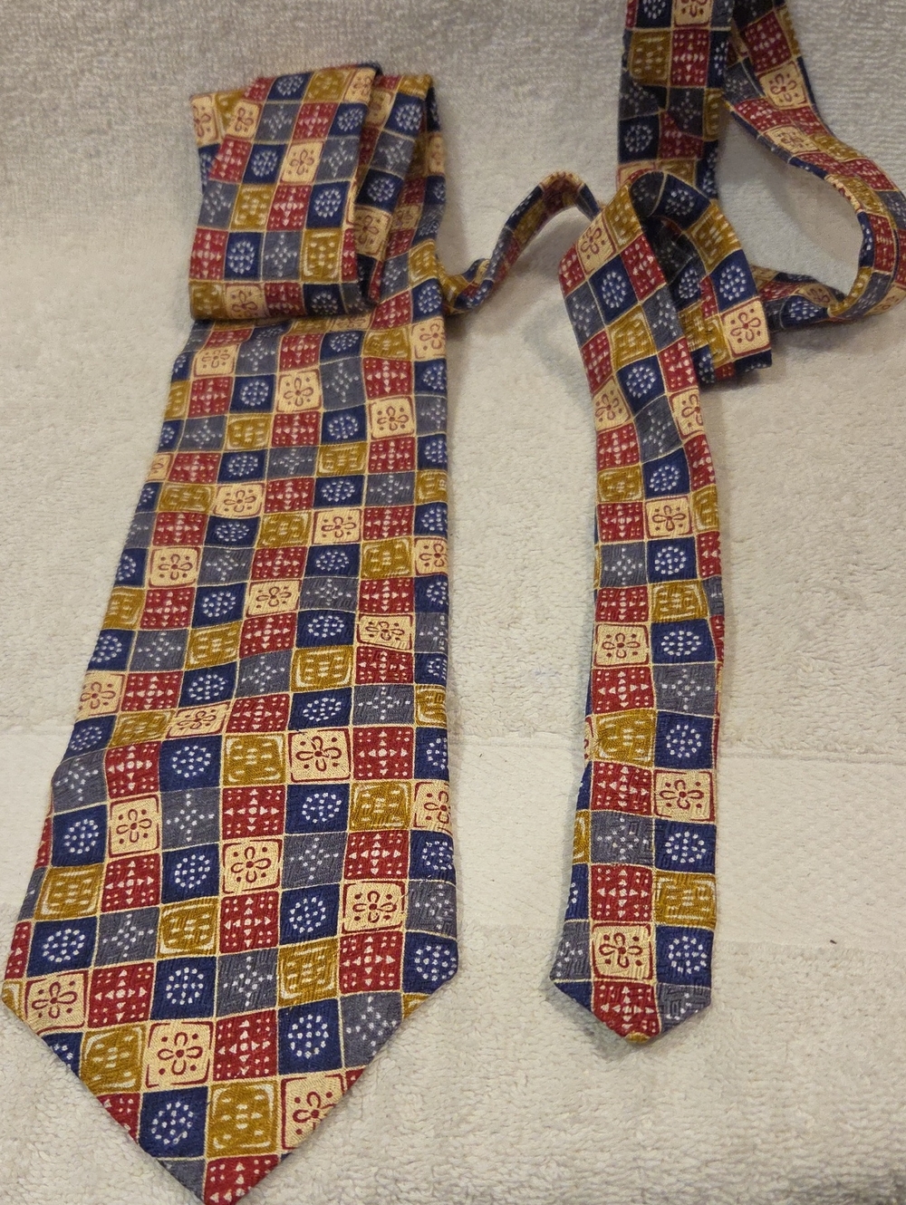 LONDON FOG SILK TIE